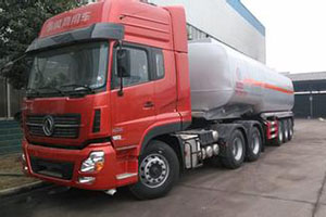 甲醇整车15-30T.jpg